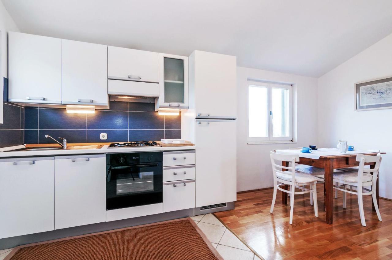 Apartmani Labud Sukošan Exterior foto