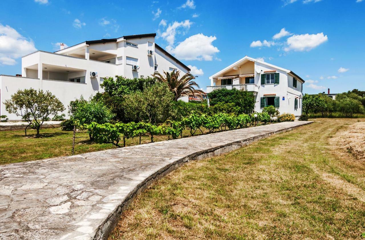 Apartmani Labud Sukošan Exterior foto