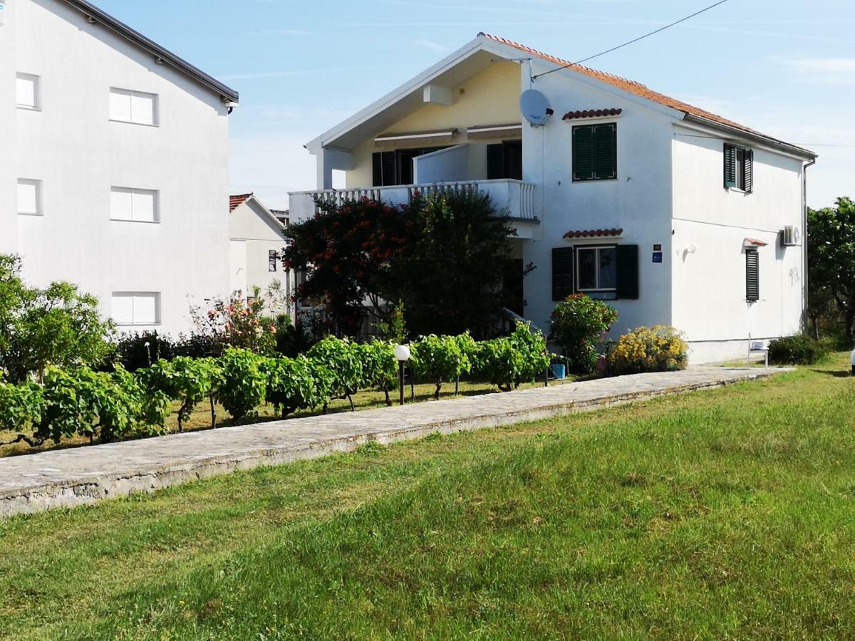 Apartmani Labud Sukošan Exterior foto